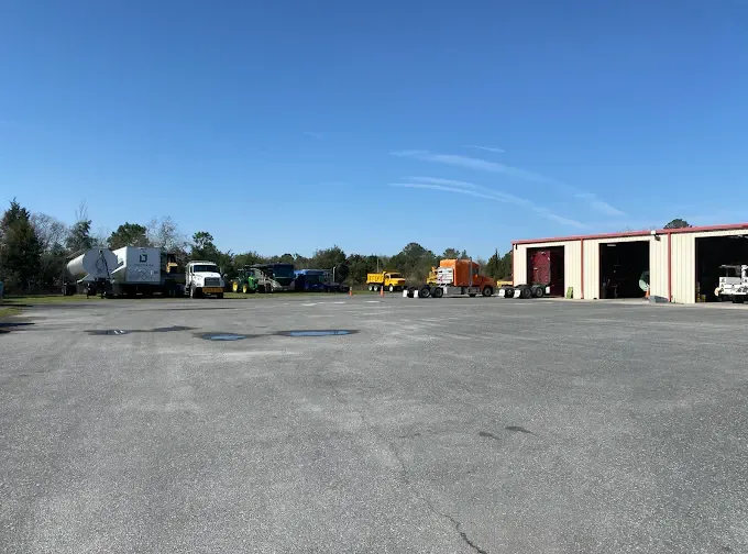 Southern Specialized truck yard and service bays in Lake City, FL